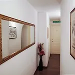 Pantheon לינה וארוחת בוקר רומא