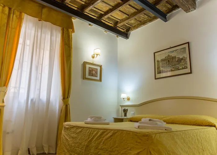 Pantheon Bed & Breakfast 3*
