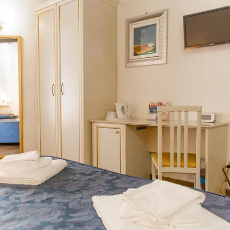 Bed and breakfast Pantheon 3*